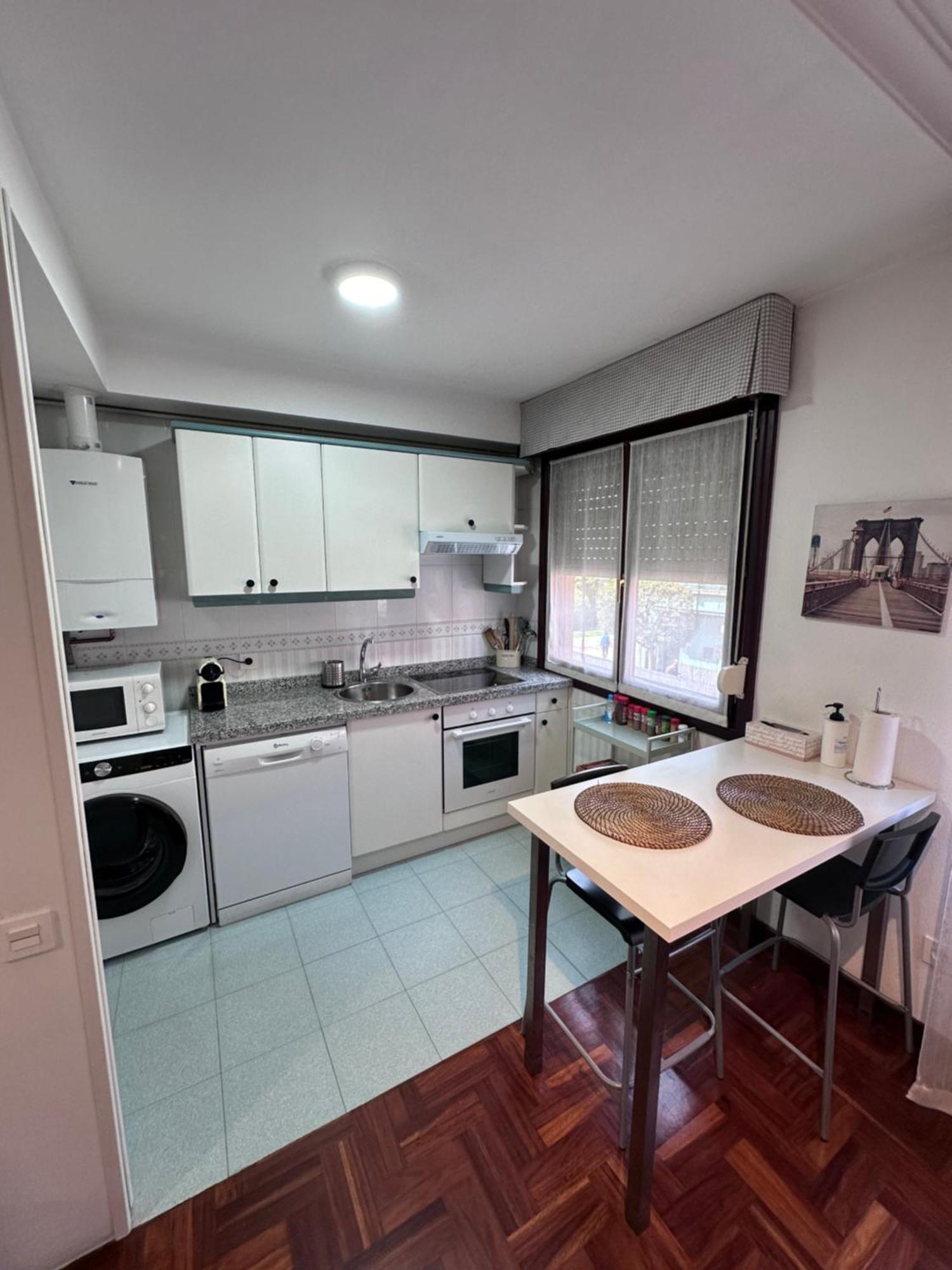 Apartamento Centro Y Playa De Gijon Apartment Bagian luar foto